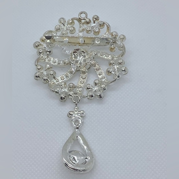 Stunning Large Crystal Brooch / Pendant - Picture 2 of 3